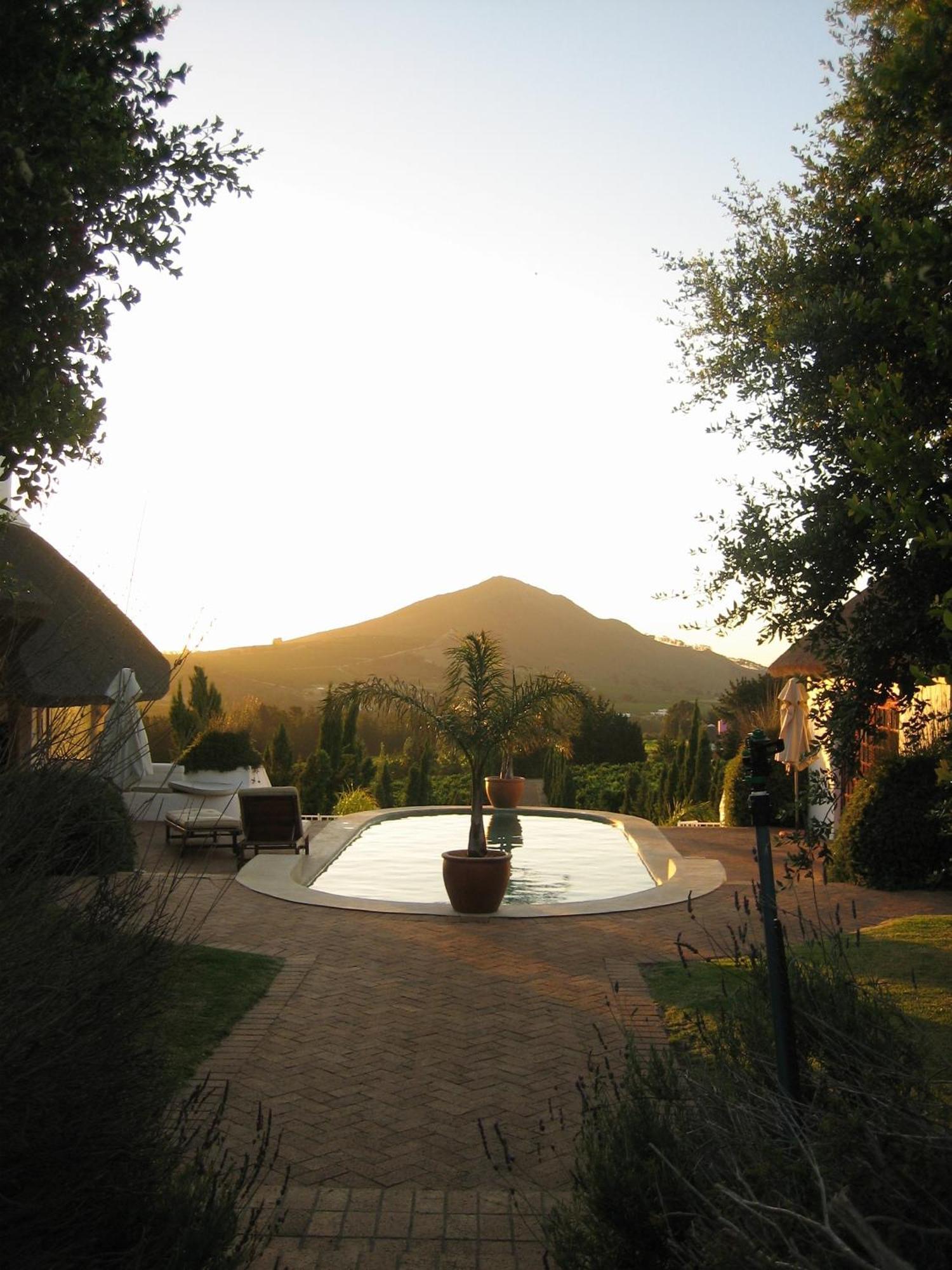 Marianne Wine Estate Bed & Breakfast สเตลเลนบอช ภายนอก รูปภาพ