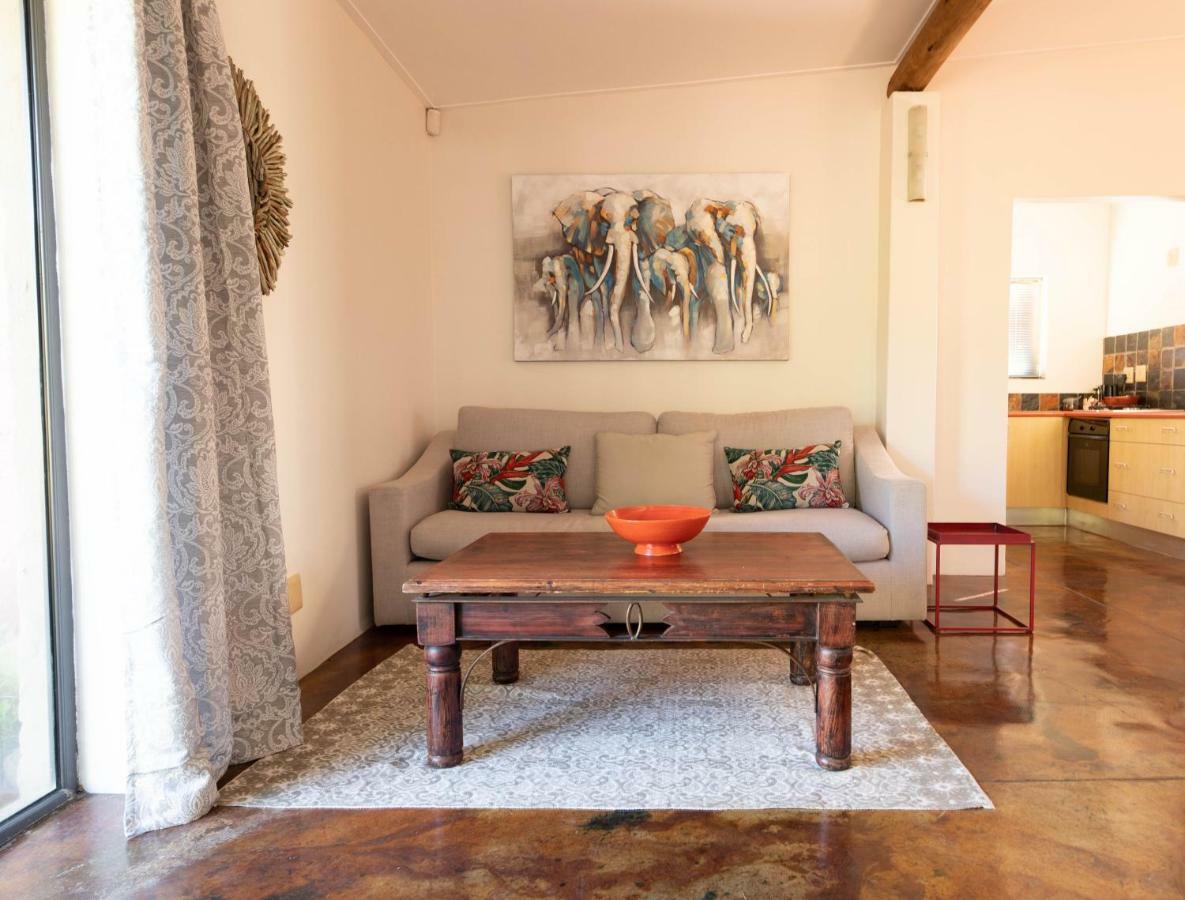 Marianne Wine Estate Bed & Breakfast สเตลเลนบอช ภายนอก รูปภาพ